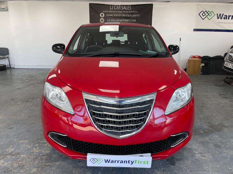 CHRYSLER YPSILON